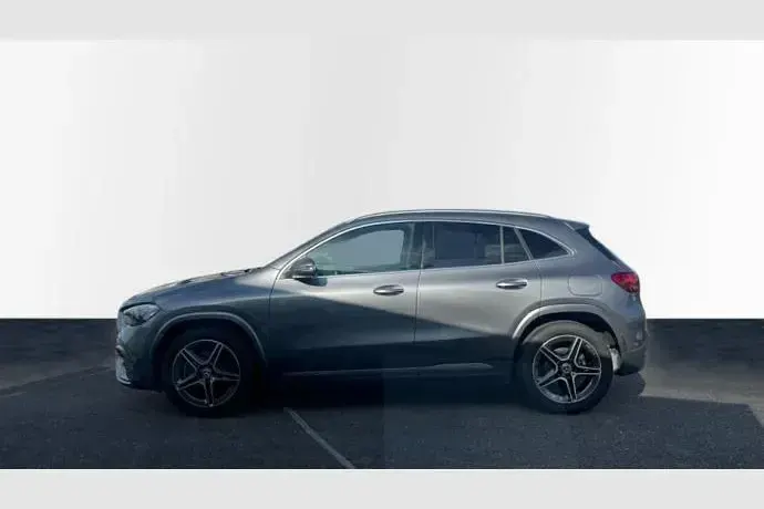 Usado Mercedes GLA200 163 CV (119 kW) 2025 SUV