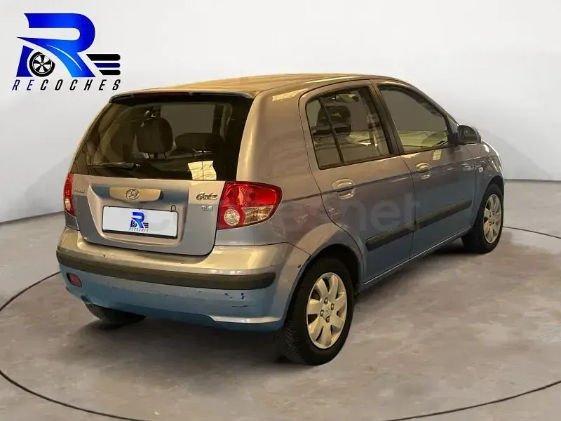 Usado Hyundai Getz GLS 105 CV (77 kW) 2005 Azul Utilitario