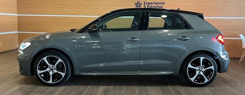 Usado Audi A1 Premium 110 CV (80 kW) 2021 Gris Utilitario