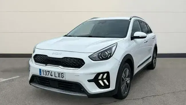 Usado Kia Niro 141 CV (103 kW) 2022 Blanco SUV