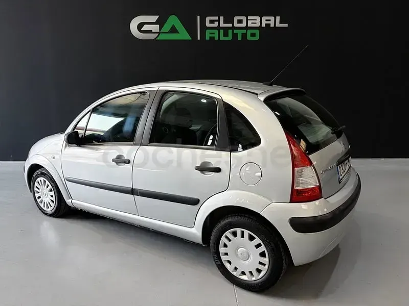 Usado Citroën C3 70 CV (51 kW) 2007 Gris / plata Berlina