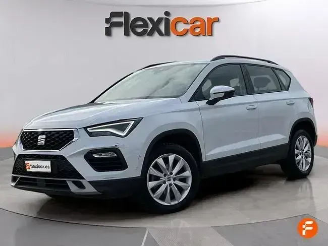 Usado Seat Ateca FR 150 CV (110 kW) 2023 Blanco SUV