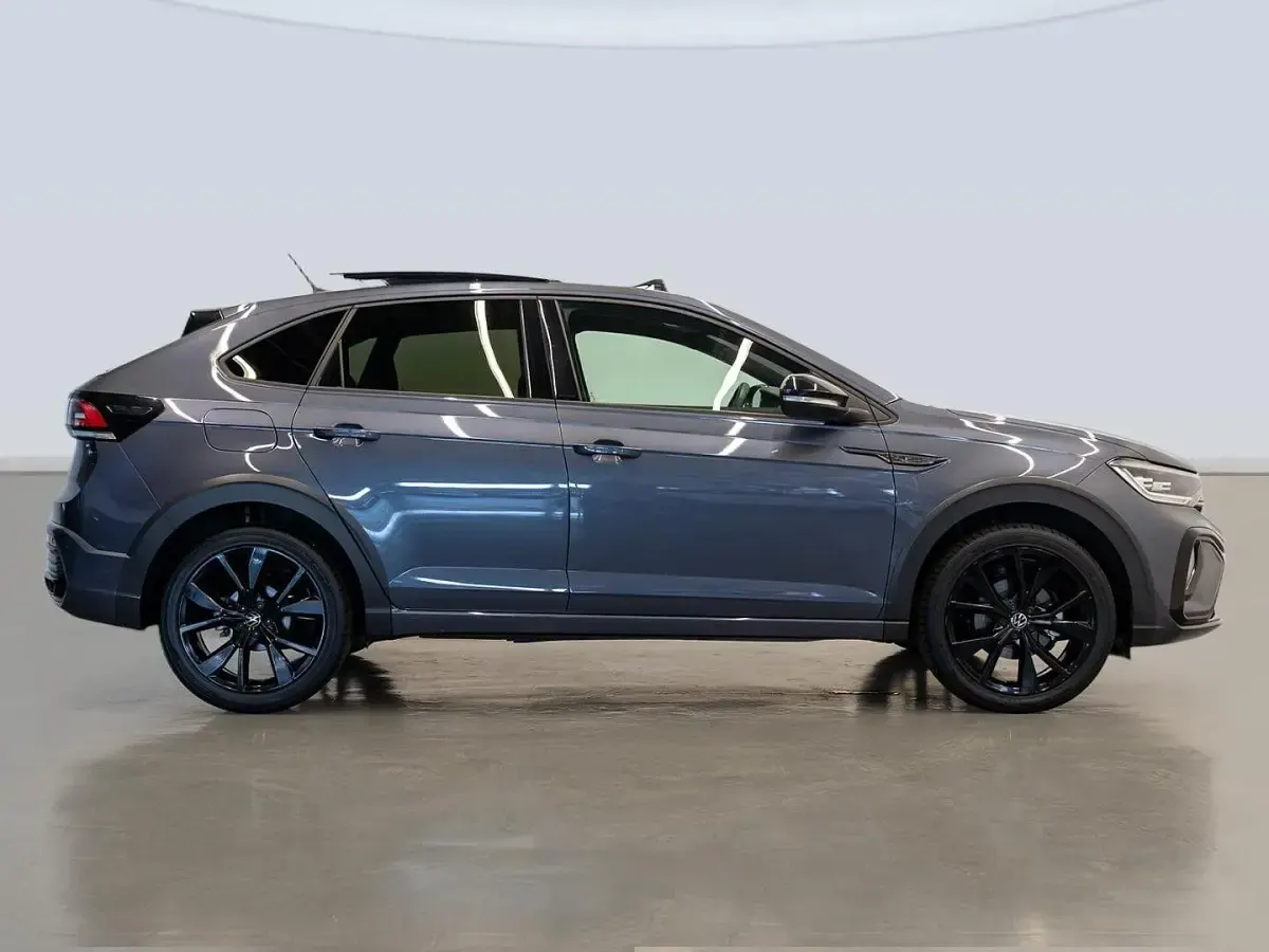 Usado VW Taigo R-line 150 CV (110 kW) 2022 Gris SUV