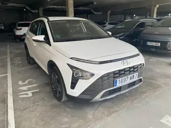Usado Hyundai Bayon 84 CV (61 kW) 2024 Blanco SUV
