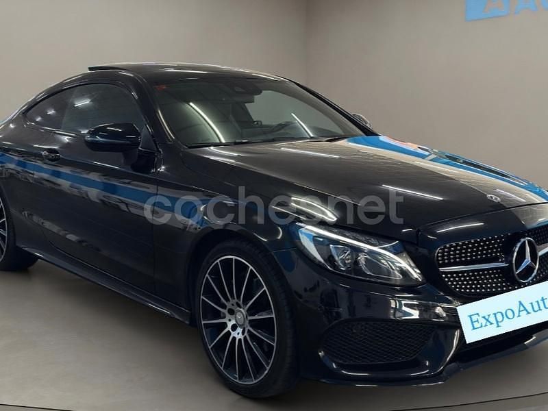 Negro Usado 2017 Mercedes 200 Coupe | 26.900 € (Precio justo) - Imagen 1/4