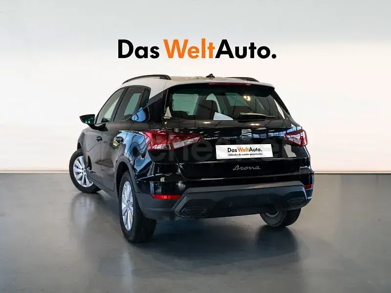 Usado Seat Arona Style 115 CV (84 kW) 2025 Negro SUV