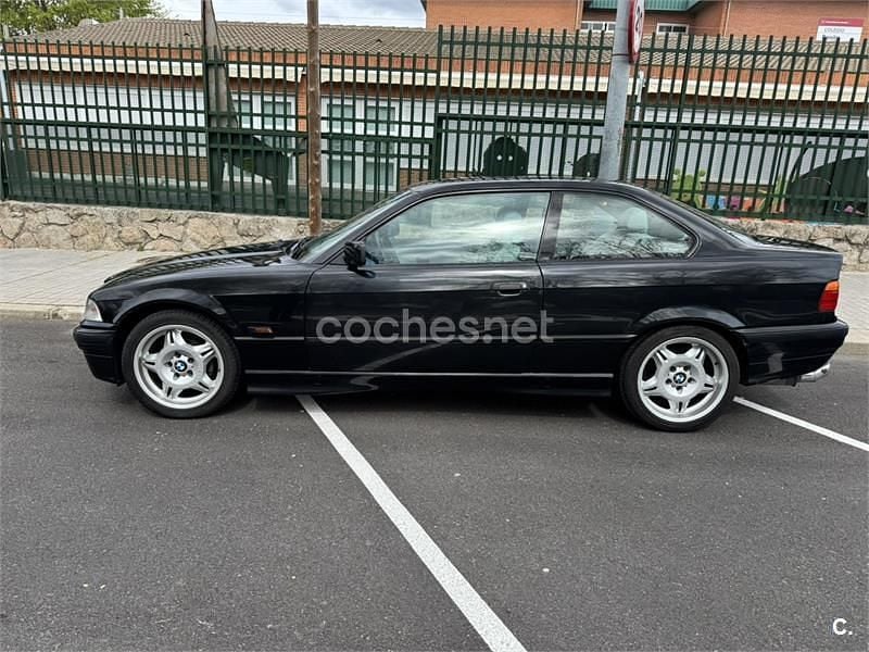 Usado BMW 325 190 CV (139 kW) 1996 Negro Coupe