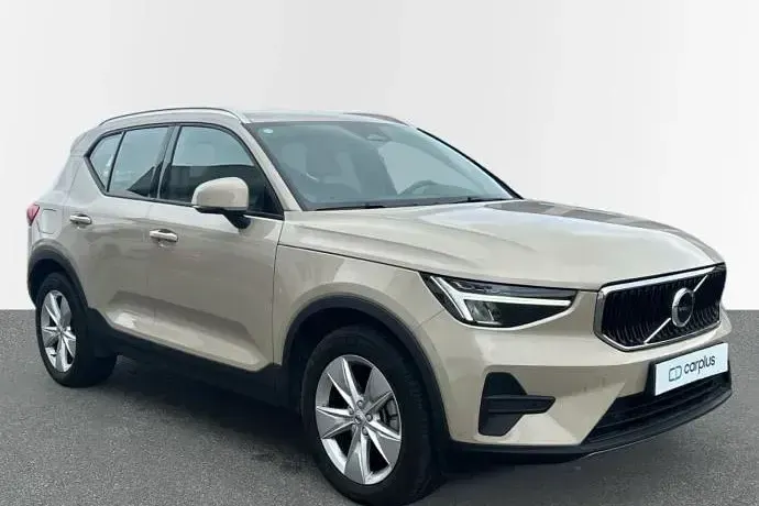 Usado Volvo XC40 Core 163 CV (119 kW) 2025 SUV