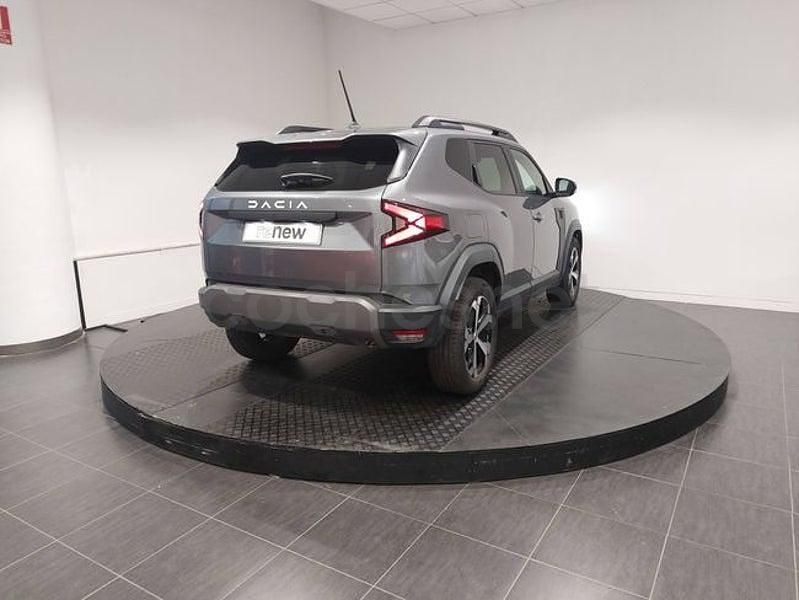 Käytetty Dacia Duster Journey 130 HP (95 kW) 2024 Harmaa Katumaasturi