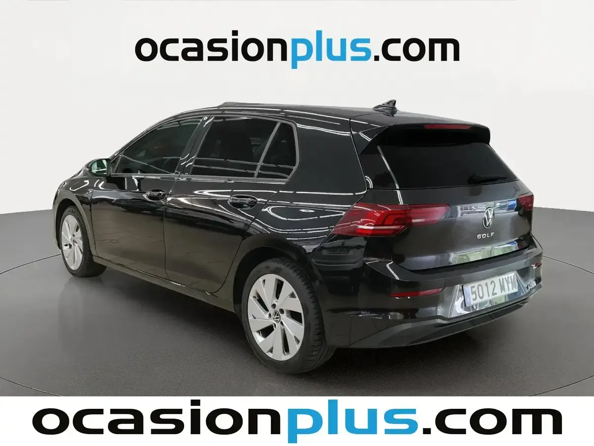 Usado VW Golf VIII 115 CV (84 kW) 2025 Negro Berlina