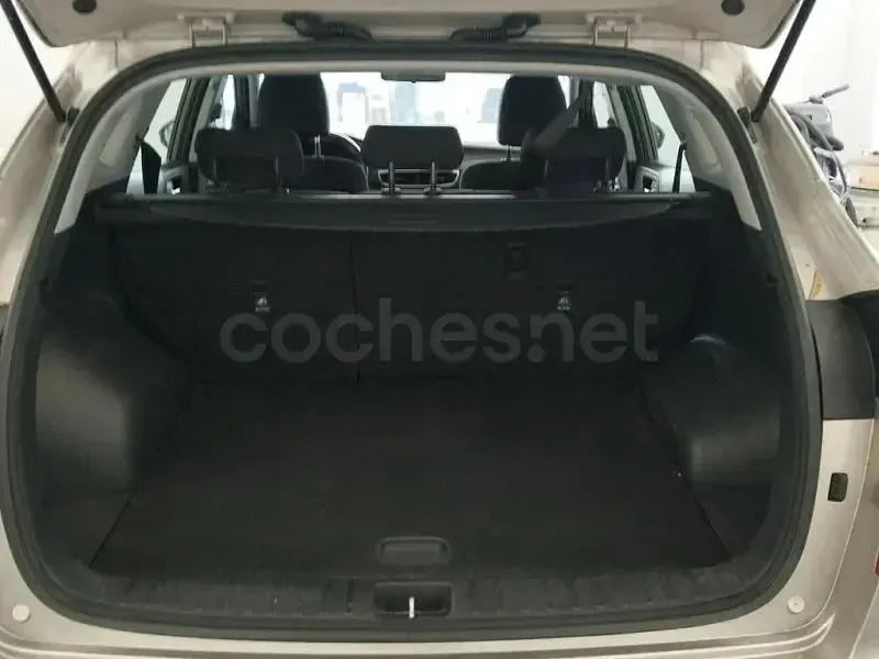 Usado Hyundai Tucson 116 CV (85 kW) 2019 Gris / plata SUV