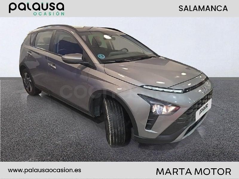 Usado Hyundai Bayon 84 CV (61 kW) 2022 Gris / plata SUV