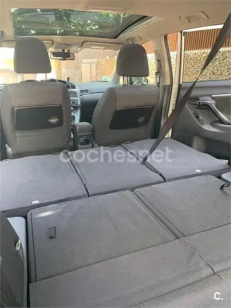 Usado Toyota Verso Advance 132 CV (97 kW) 2015 Blanco Monovolumen
