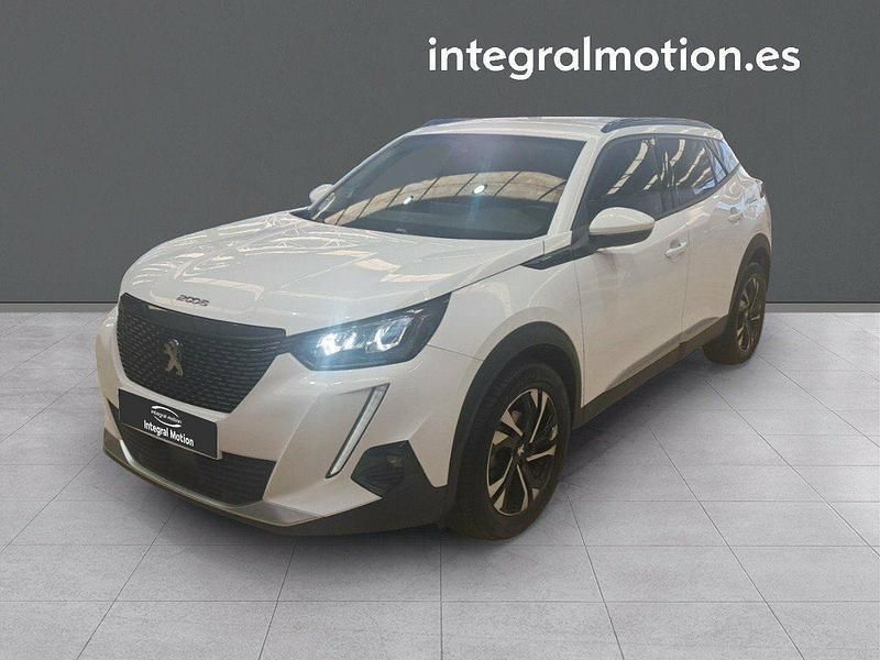 Usado Peugeot 2008 Allure 110 CV (80 kW) 2021 Blanco SUV