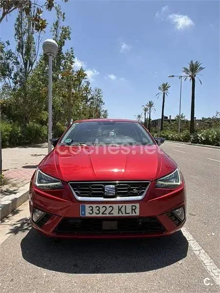 Usado Seat Ibiza FR 115 CV (84 kW) 2018 Rojo Utilitario