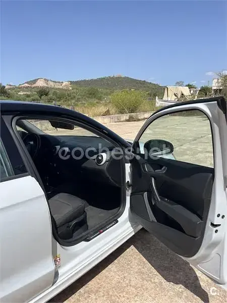Usado Audi A1 Sportback Ambition 86 CV (63 kW) 2014 Blanco Utilitario