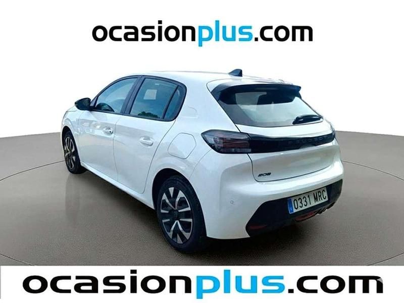 Usado Peugeot 208 Active 102 CV (75 kW) 2024 Blanco Utilitario