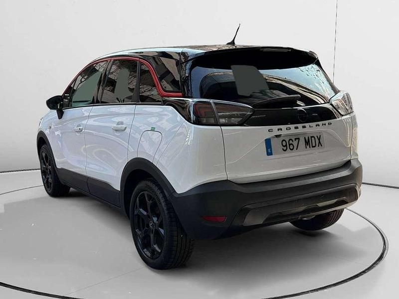 Usado Opel Crossland GS Line 111 CV (81 kW) 2023 Blanco SUV