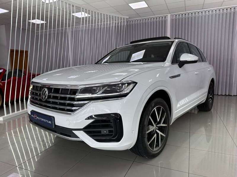 Blanco Usado 2021 VW Touareg R-line SUV | 47.990 € (Precio justo) - Imagen 1/4