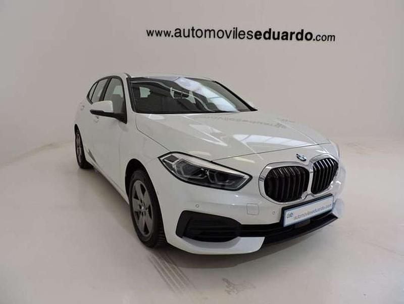 Usado BMW 116 Advantage 136 HP (100 kW) 2022 Branco Citadino