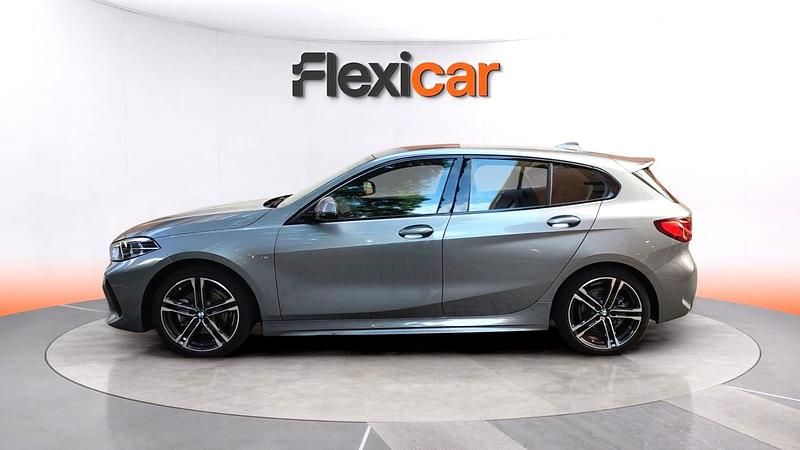 Usado BMW 118 136 CV (100 kW) 2024 Gris Utilitario