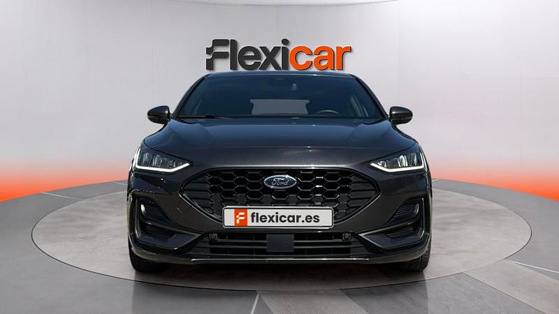 Usado Ford Focus ST-Line X 125 CV (91 kW) 2023 Gris Berlina
