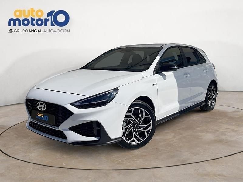 Atlas white Nuevo 2025 Hyundai i30 N Line Familiar | 24.900 € (Precio justo) - Imagen 1/4