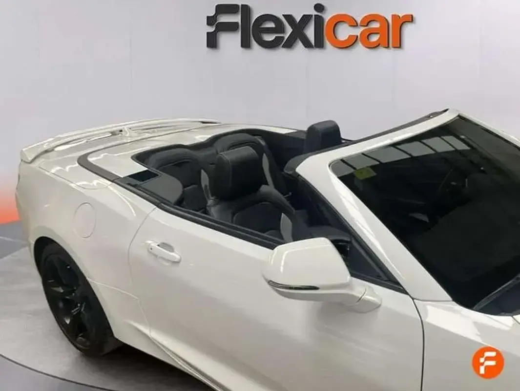 Usado Chevrolet Camaro 432 CV (317 kW) 2019 Blanco Descapotable