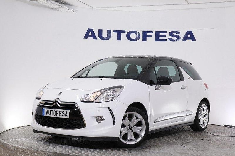 Blanco Usado 2011 Citroën DS3 Sport Chic Utilitario | 8600 € - Imagen 1/4