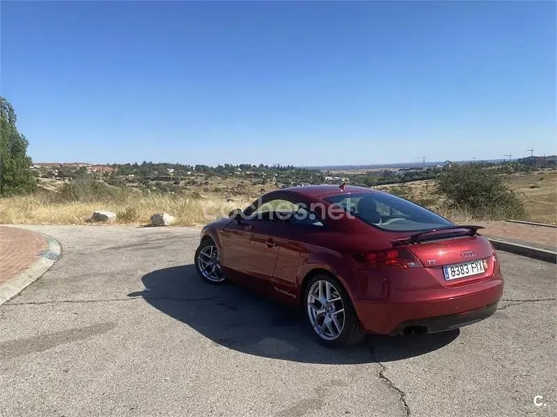 Usado Audi TT 200 CV (147 kW) 2008 Granate Coupe