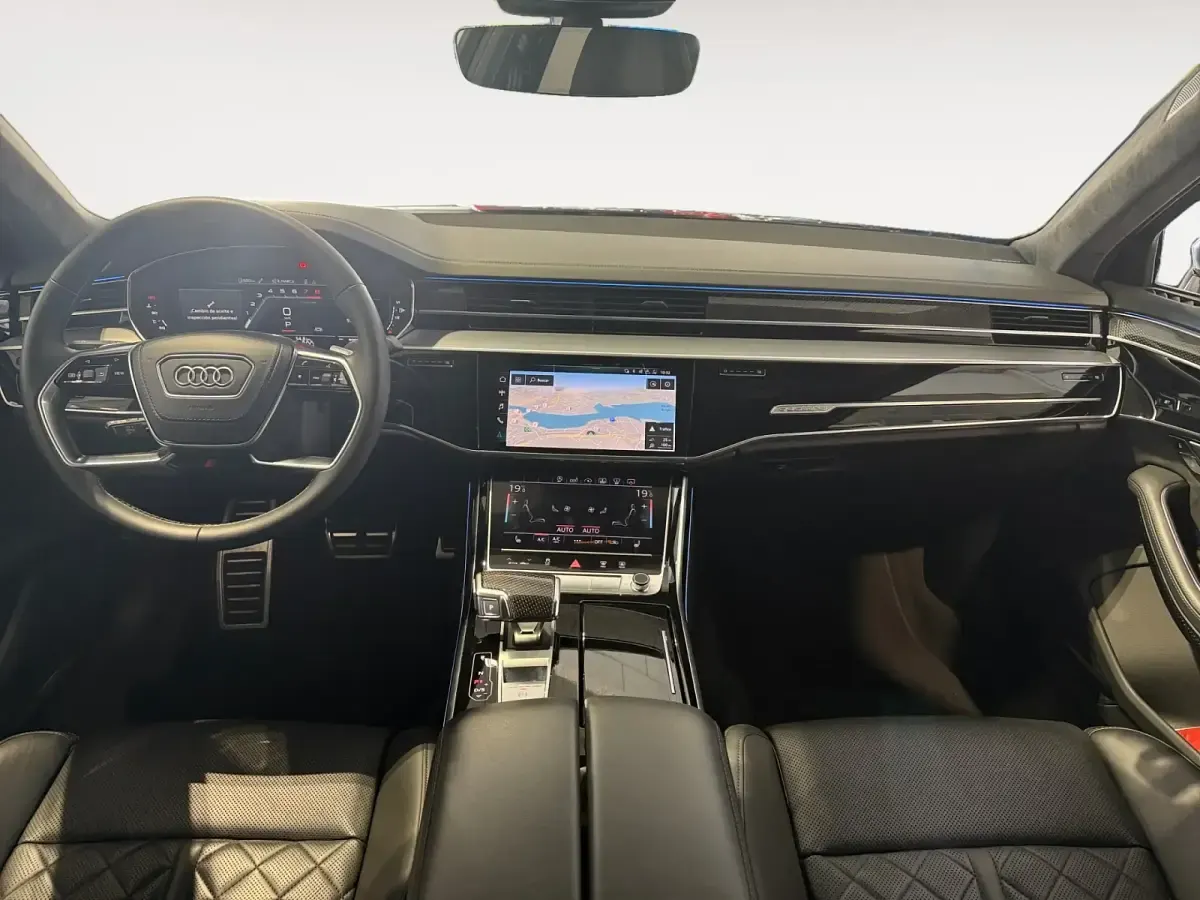 Usado Audi A8 571 CV (419 kW) 2020 Negro Berlina