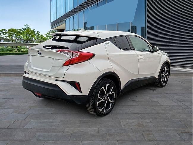Usado Toyota C-HR Advance 122 CV (89 kW) 2019 Blanco SUV