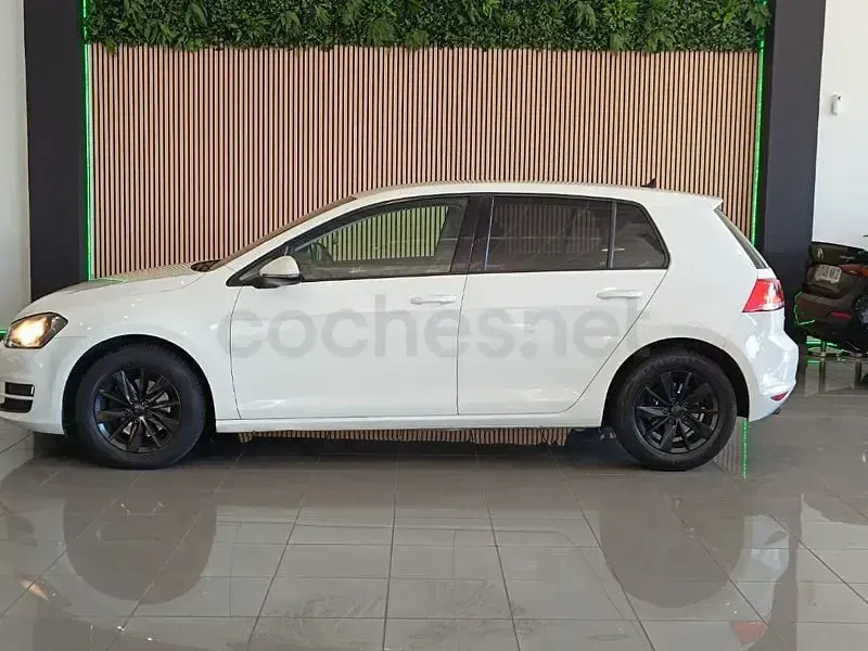 Usado VW Golf VII Advance 116 CV (85 kW) 2017 Blanco Berlina