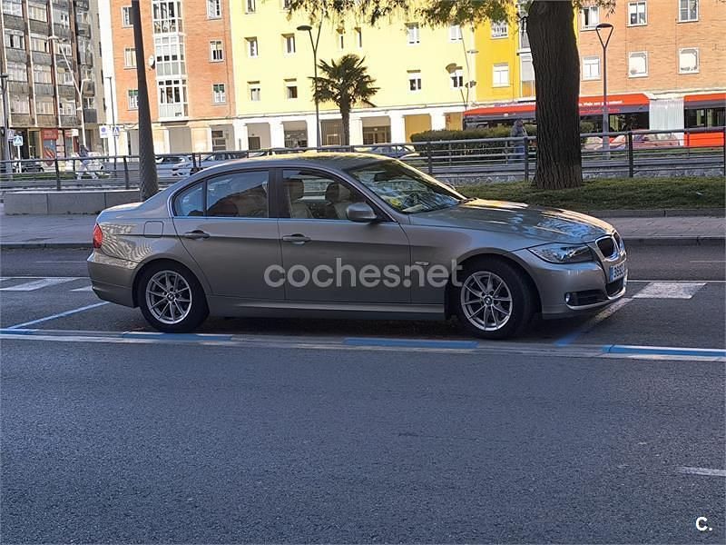 Usado BMW 320 Efficient Dynamics 163 CV (119 kW) 2015 Beige Berlina