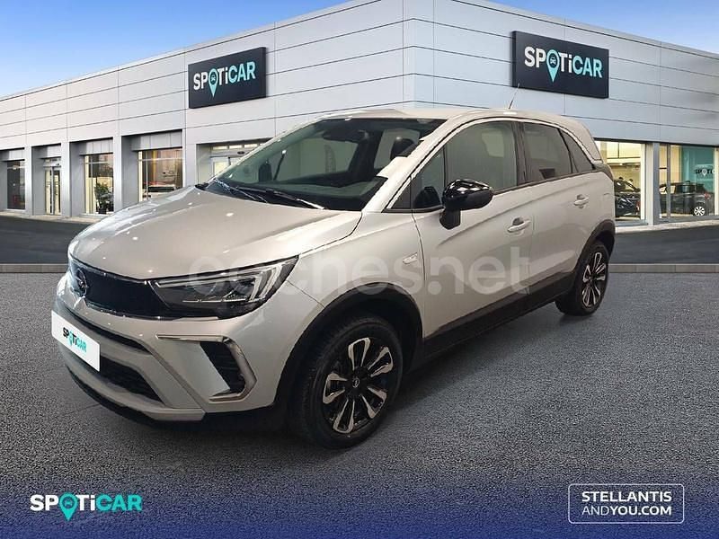 Gris / plata Usado 2024 Opel Crossland Elegance SUV | 14.990 € (Precio justo) - Imagen 1/4