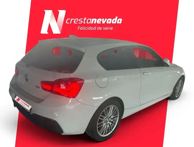 Usado BMW 118 Comfort Edition 136 CV (100 kW) 2019 Blanco Berlina