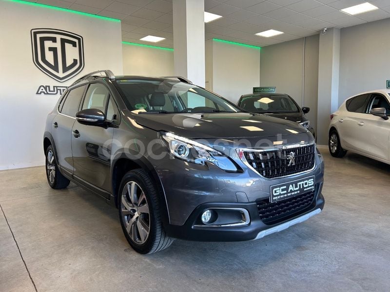 Gris / plata Usado 2018 Peugeot 2008 Allure SUV | 11.490 € (Un poco caro) - Imagen 1/4
