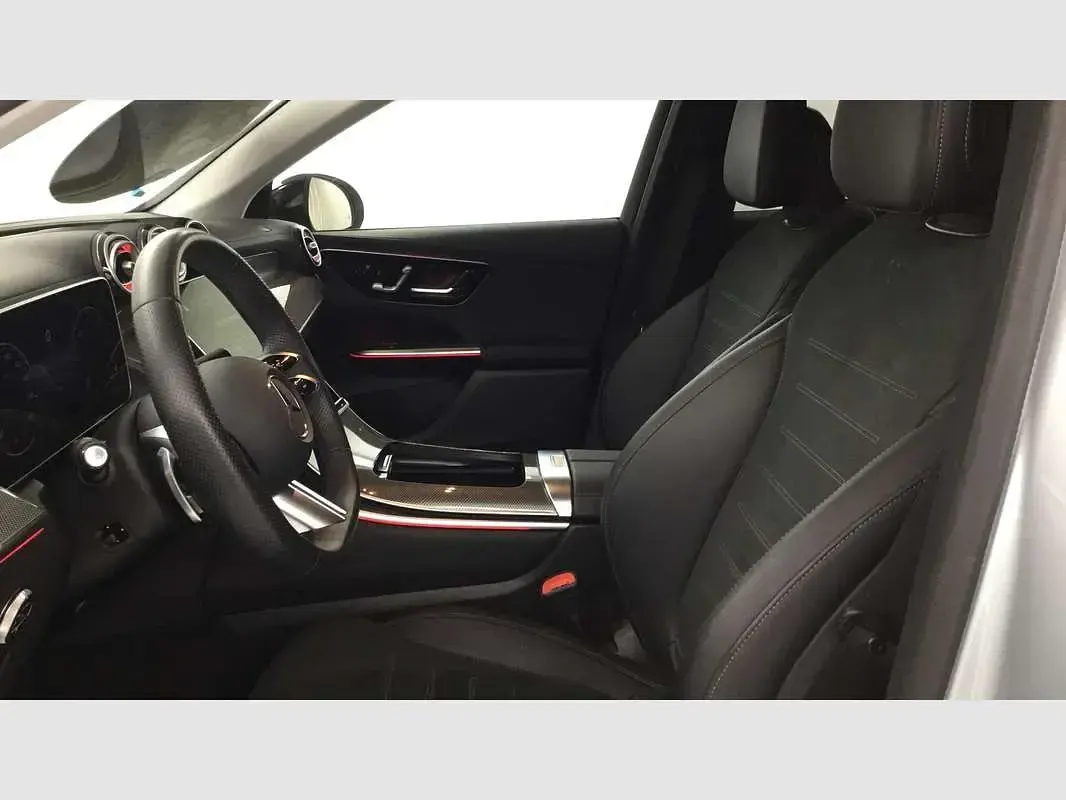 Usado Mercedes GLC250 204 CV (150 kW) 2026 Plateado SUV