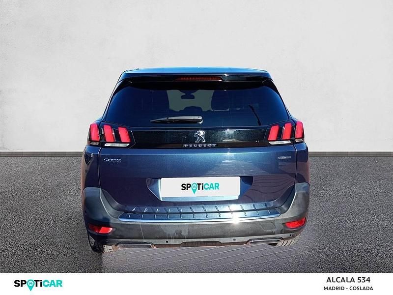 Usado Peugeot 5008 GT-line 130 CV (95 kW) 2019 Gris SUV