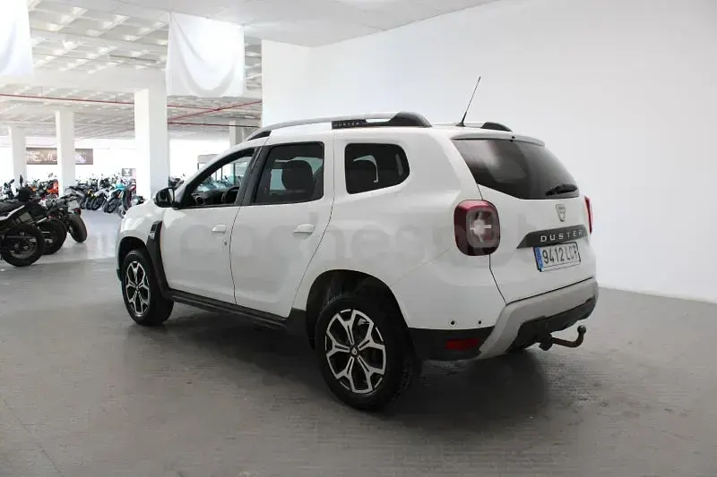 Usado Dacia Duster Comfort 115 CV (84 kW) 2019 Blanco SUV