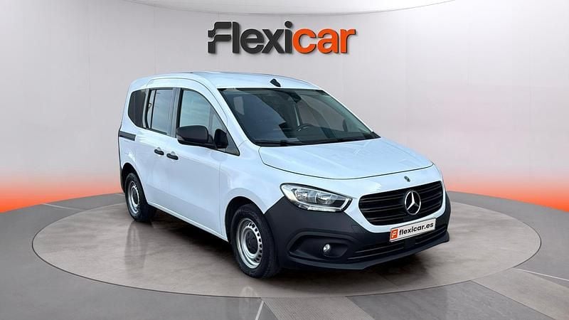 Usado Mercedes Citan 110 95 CV (69 kW) 2023 Blanco Familiar