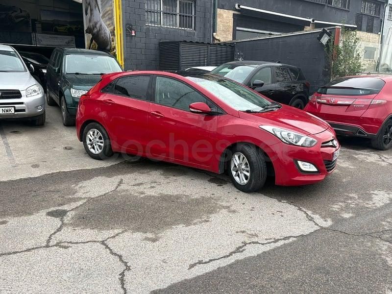 Brugt Hyundai i30 100 HK (73 kW) 2013 Rød Sedan