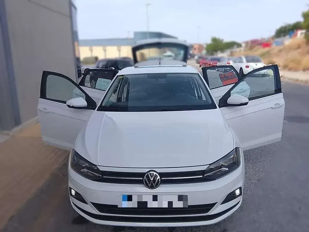 Usado VW Polo Advance 75 CV (55 kW) 2020 Blanco Utilitario
