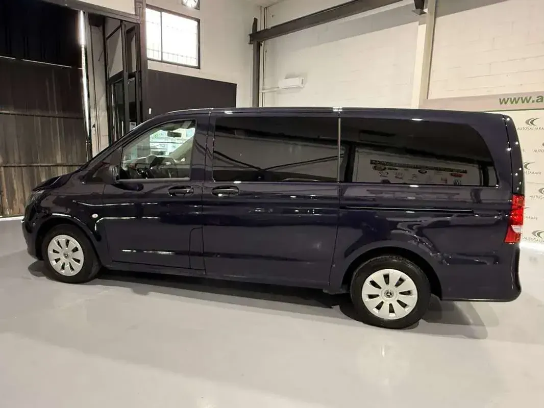 Usado Mercedes Vito 136 CV (100 kW) 2019 Azul Van