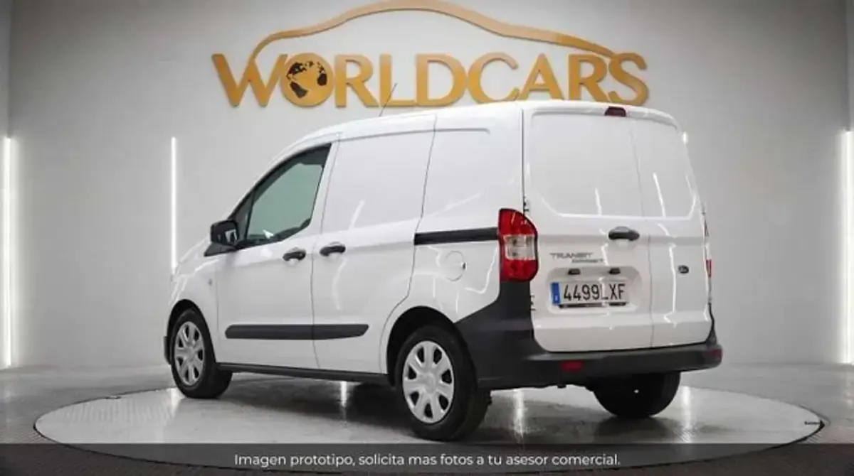 Usado Ford Transit Courier Trend 95 CV (69 kW) 2022 Blanco Van