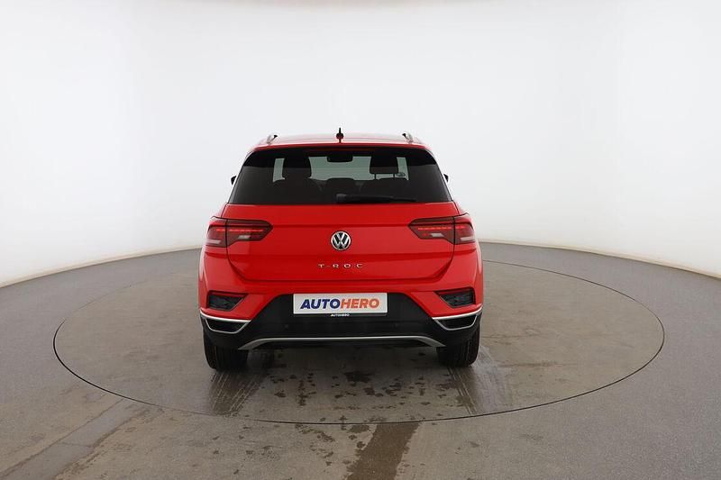 Usado VW T-Roc Sport 150 CV (110 kW) 2017 Rojo SUV