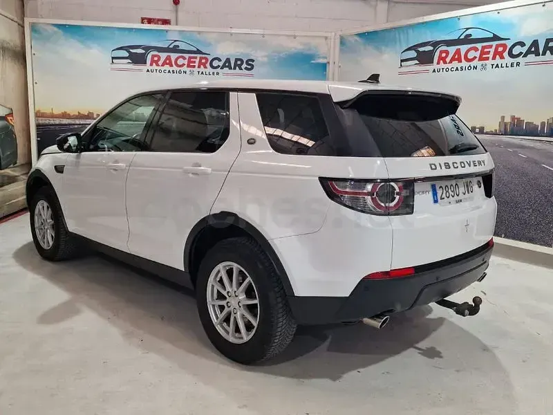 Usado Land Rover Discovery Sport HSE Luxury 150 CV (110 kW) 2017 Blanco SUV