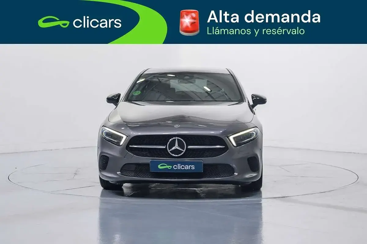 Usado Mercedes A220 190 CV (139 kW) 2019 Gris Utilitario