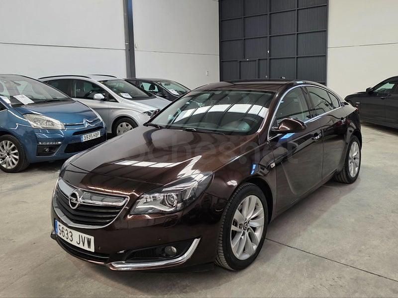 Usado Opel Insignia Excellence 170 CV (125 kW) 2017 Marrón Berlina