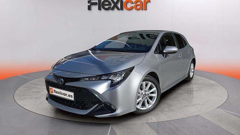 Usado Toyota Corolla Active 140 CV (102 kW) 2023 Gris Utilitario